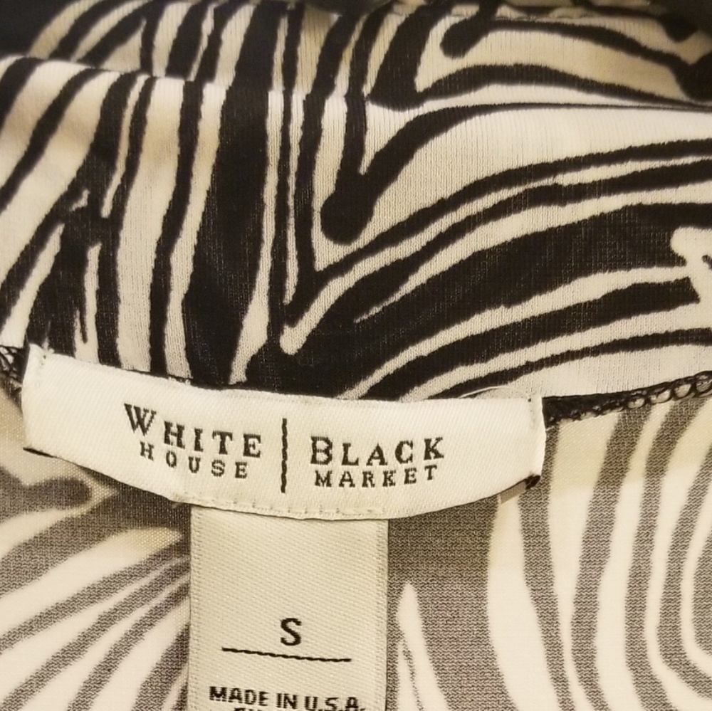 Short Sleeve Floral knit White House Black Market